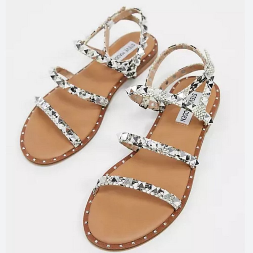 STEVE MADDEN Printed Studded Flat Sandals